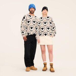 NWT! Woolrich x Target Unisex Adult M Medium Sheep Print Pullover Sweater, Taupe